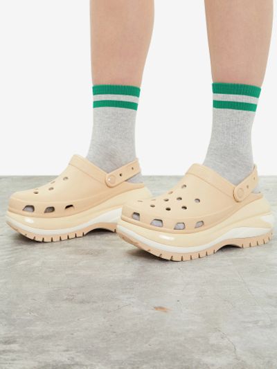 Лот: 22455745. Фото: 1. Сабо женские Crocs Mega Crush... Другое (одежда, обувь, галантерея)