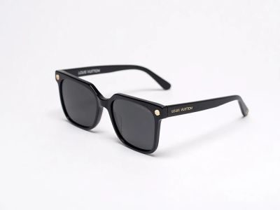 Лот: 24977435. Фото: 1. Очки Louis Vuitton. Очки солнцезащитные