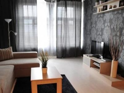 Лот: 4574944. Фото: 1. Сдаетcя комната - Баумана 25. Квартиры, студии
