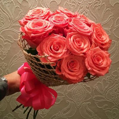 Лот: 6411604. Фото: 1. букет из 11 коралловых роз ! 60... Другое (цветы, букеты)