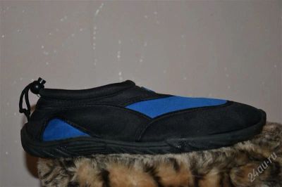 Лот: 2010172. Фото: 1. Спортивная обувь. Кеды, кроссовки, слипоны