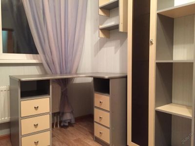 Лот: 5760113. Фото: 1. Детская комната, стол , кровать... Комплекты детской мебели