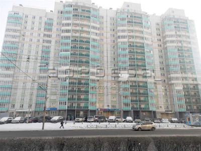 Лот: 20017930. Фото: 1. 1-комнатная квартира на ул. Калинина... Квартиры, студии
