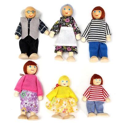 Лот: 10247179. Фото: 1. Новый набор: семья из 6 деревянных... Куклы и аксессуары