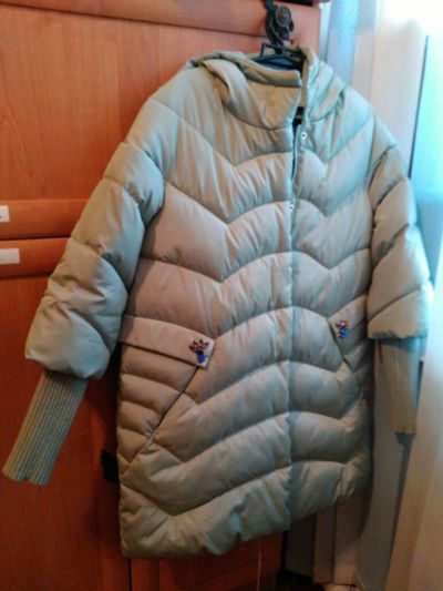 Лот: 8731203. Фото: 1. Продам пуховик 48-50р. НОВЫЙ. Верхняя одежда