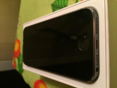 Лот: 4430131. Фото: 1. iPhone 5s 16gb space grey РСТ... Смартфоны