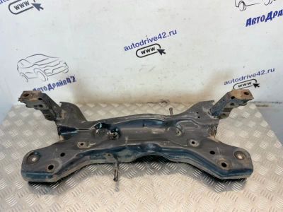 Лот: 22459714. Фото: 1. балка поперечная под двс Volkswagen... Другое (автозапчасти)