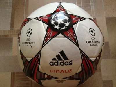 Лот: 7696741. Фото: 1. мяч футбольный adidas новый. Мячи, ракетки, шайбы, клюшки