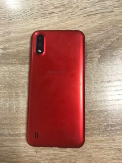 Лот: 17009920. Фото: 1. Смартфон Samsung Galaxy A01/16... Смартфоны