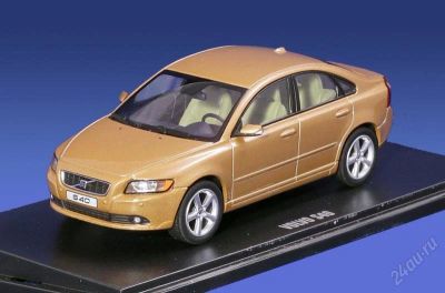 Лот: 1849015. Фото: 1. VOLVO S60 (S40), модель в масштабе... Другое (авто, мото, водный транспорт)