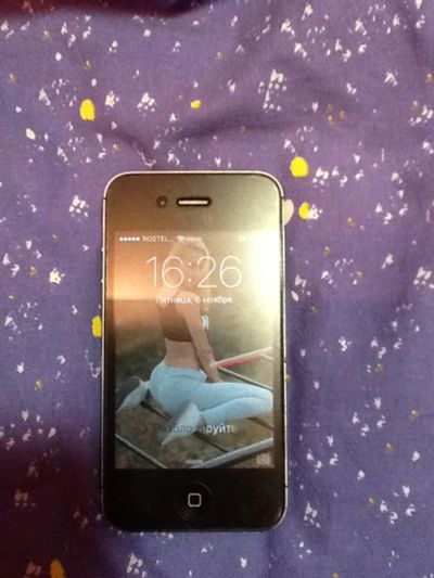 Лот: 6324484. Фото: 1. Iphone 4s 64gb Хорошее состояние. Смартфоны