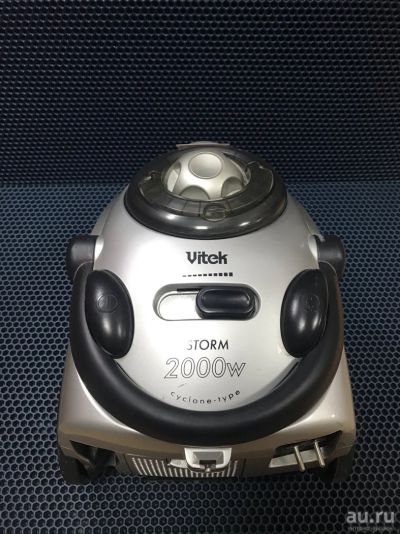 Лот: 17577498. Фото: 1. Пылесос Vitek Storm 2000W. Пылесосы, паровые швабры
