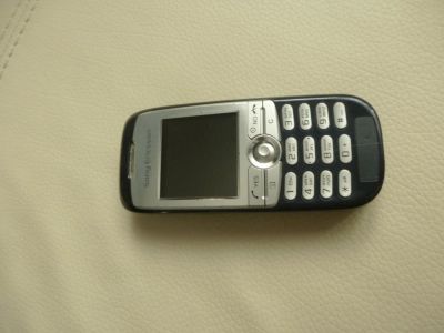 Лот: 10622056. Фото: 1. телефон Sony Ericsson J200i на... Корпуса, клавиатуры, кнопки