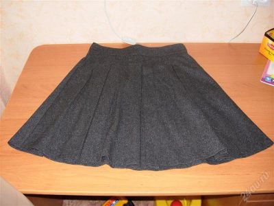 Лот: 2472138. Фото: 1. Юбка новая Benetton. Юбки