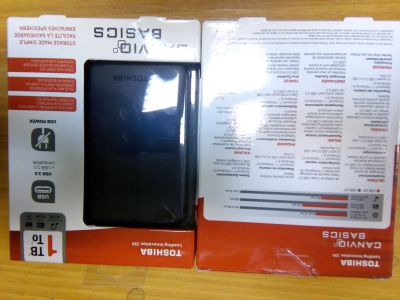 Лот: 7623208. Фото: 1. USB 2.5 1TB Toshiba Canvio Basics... Внешние жесткие диски
