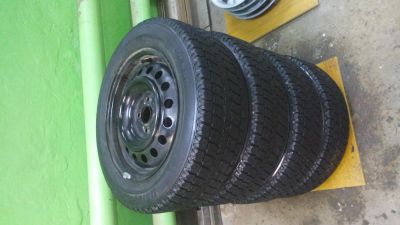 Лот: 4893897. Фото: 1. Bridgestone Blizzak 195/60/15. Шины на дисках