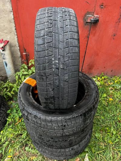 Лот: 25778388. Фото: 1. Зимние шины Yokohama ice guard... Шины
