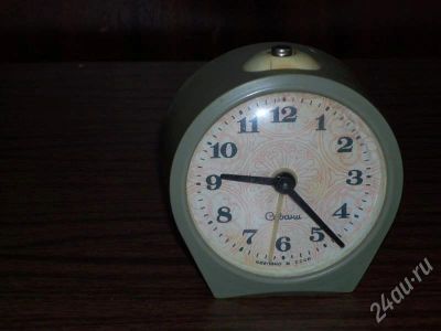 Лот: 729640. Фото: 1. Продам будильник Советских времён... Красноярск
