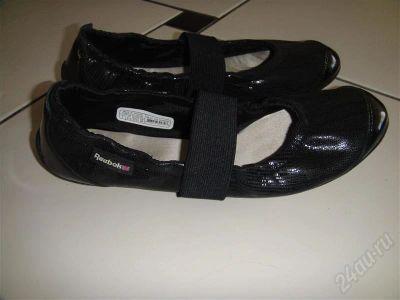 Лот: 389944. Фото: 1. Балетки Reebok. Кеды, кроссовки, слипоны