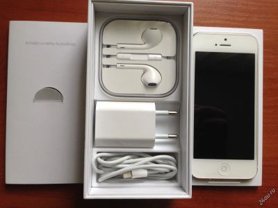 Лот: 4220884. Фото: 1. iPhone 5 16Gb White [в достойном... Смартфоны