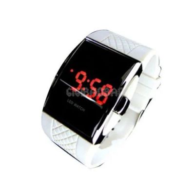 Лот: 3893938. Фото: 1. LED часы. Другие наручные часы