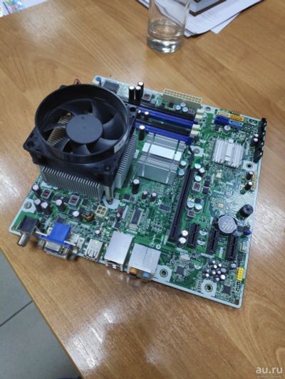 Лот: 13072061. Фото: 1. IPIEL-LA3 4ddr3 + q9400. Процессоры
