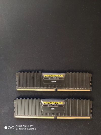 Лот: 15553782. Фото: 1. Оперативная память DDR4 Corsair... Оперативная память
