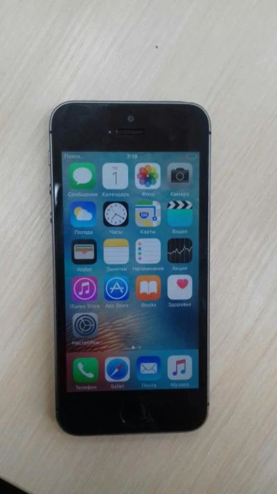 Лот: 7087369. Фото: 1. Продам iPhone 5s 32. Смартфоны