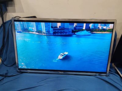Лот: 25605412. Фото: 1. Телевизор LED 40" (101 см) Philips... Телевизоры