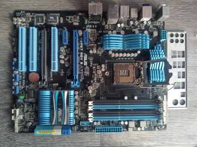 Лот: 16550810. Фото: 1. ASUS P8P67 Rev3.1 не работает... Материнские платы