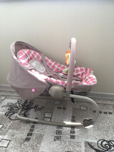 Лот: 14031401. Фото: 1. Шезлонг Babyton цвет Pin. Ходунки, прыгунки, качели
