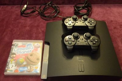 Лот: 8599215. Фото: 1. Sony Playstation 3 прошитая. Игровые приставки, консоли