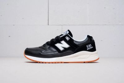 Лот: 11617668. Фото: 1. Кроссовки New Balance 530. Кеды, кроссовки, слипоны
