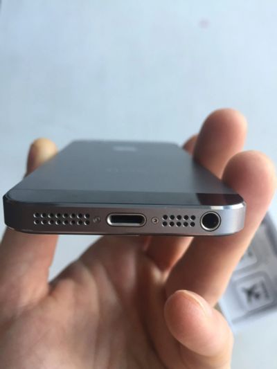Лот: 11737456. Фото: 1. iphone 5s. Смартфоны
