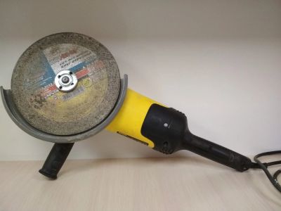 Лот: 12729643. Фото: 1. УШМ(болгарка) Stanley STGL2023... Электроинструмент