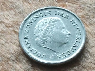 Лот: 11679051. Фото: 1. Монета 10 цент Нидерланды 1979... Европа