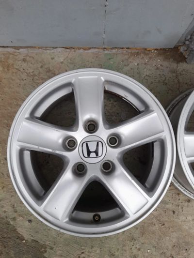 Лот: 25317212. Фото: 1. Диски Honda r15. Диски