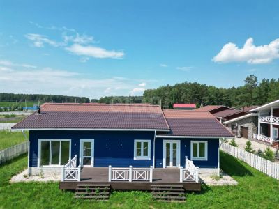 Лот: 25580043. Фото: 1. 3-комн. дом , коттеджный посёлок... Дома