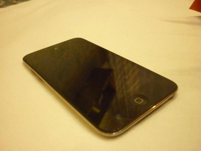 Лот: 3098196. Фото: 1. Ipod Touch 4G 32Gb. Плееры