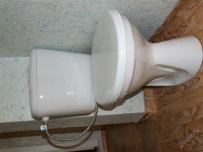 Лот: 1341194. Фото: 1. Отличный унитаз с бачком. Унитазы, биде