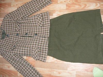 Лот: 954466. Фото: 1. костюм 46-48. Пиджаки, жакеты, жилеты