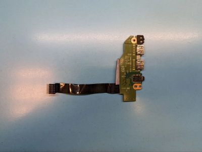 Лот: 20656903. Фото: 1. Б/У плата с разъемами USB, audio... Шлейфы, кабели, переходники