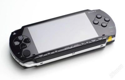 Лот: 912608. Фото: 1. PSP FAT. Игровые приставки, консоли