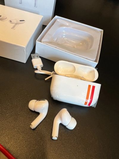 Лот: 24908530. Фото: 1. Новые Беспроводные наушники Airpods... Наушники, гарнитуры