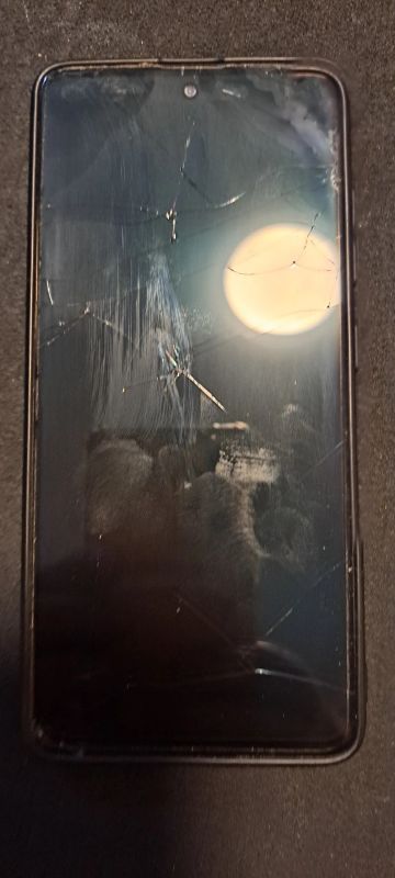 Лот: 21334659. Фото: 1. Samsung galaxy A51. Смартфоны