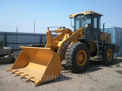 Лот: 3945096. Фото: 1. Фронтальный погрузчик XCMG LW300F. Грузовики, автобусы, спецтехника