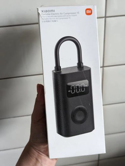 Лот: 23694834. Фото: 1. Насос Xiaomi Portable Electric... Компрессоры автомобильные, шинные насосы