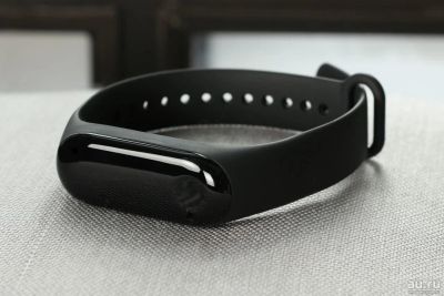 Лот: 9289508. Фото: 1. Фитнес-браслет Xiaomi Mi Band... Смарт-часы, фитнес-браслеты, аксессуары