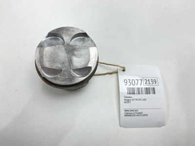 Лот: 24775102. Фото: 1. Поршень Peugeot 207 2007 0628T1... Двигатель и элементы двигателя