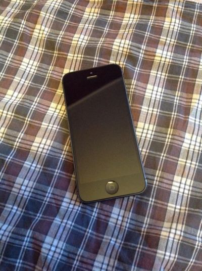 Лот: 5131387. Фото: 1. iPhone 5, 16Gb. Смартфоны